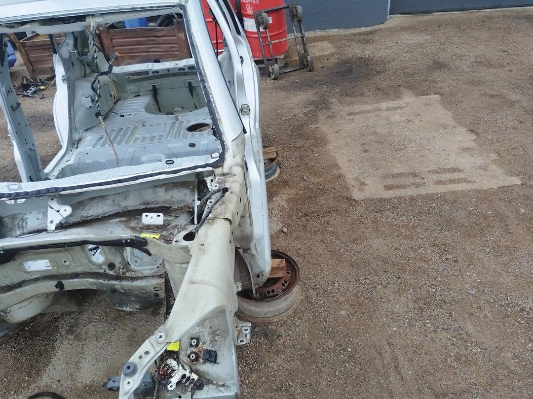 Стойка кузовная передняя левая J29H6V Citroen C3 купить в магазине запчастей бу