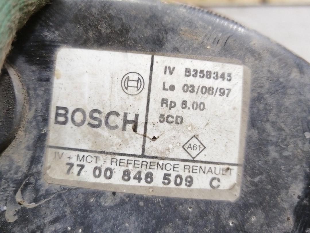 Вакуумный усилитель тормозов YD9C29 Renault Scenic купить