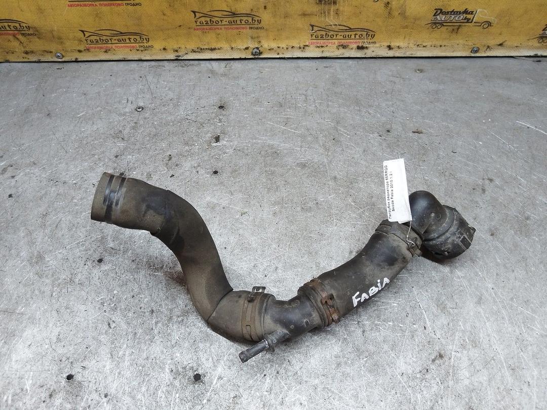 Патрубок радиатора 65RRQG Skoda Fabia