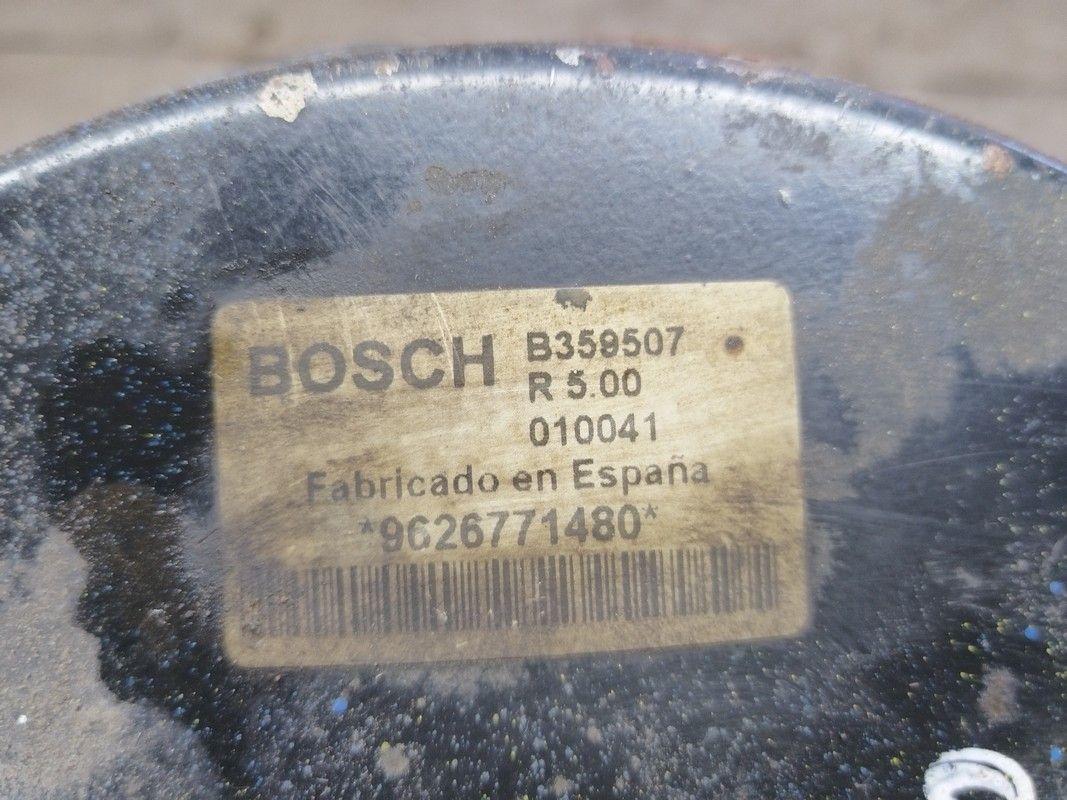 Вакуумный усилитель тормозов T84LVV Peugeot 306 купить