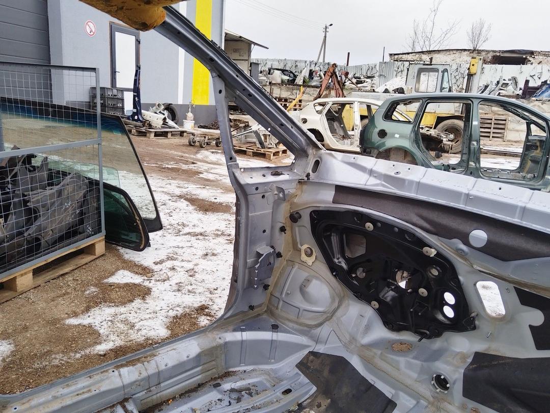 Стойка кузовная передняя левая 06WYGJ Opel Zafira купить с доставкой