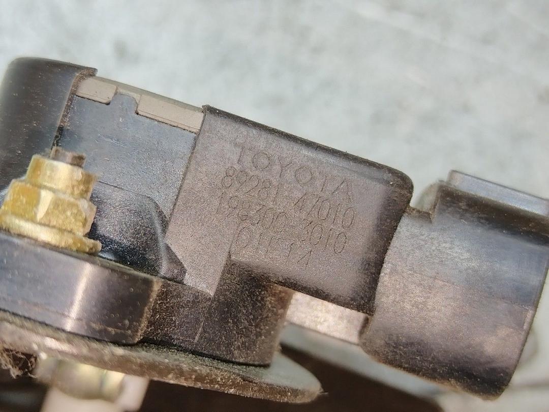 Педаль газа B97Q0D Toyota Avensis купить в магазине запчастей бу