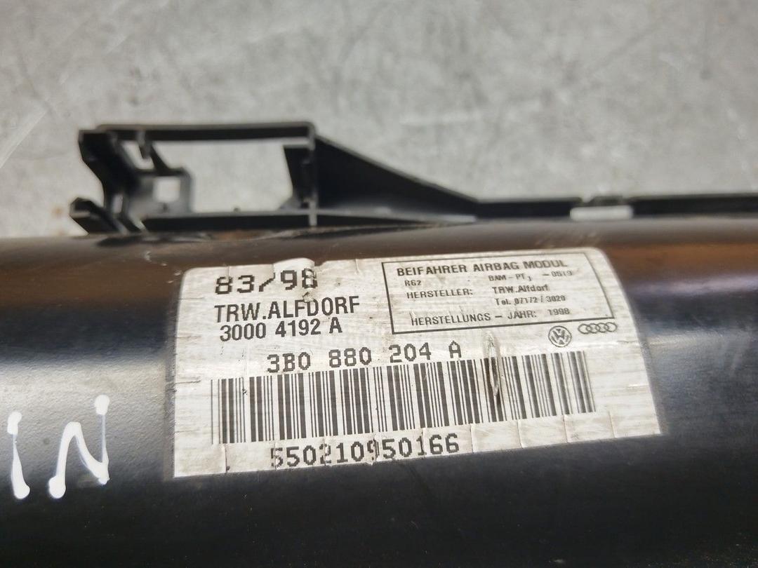 Подушка безопасности пассажира 4CWCTZ Volkswagen Passat - Фото 4