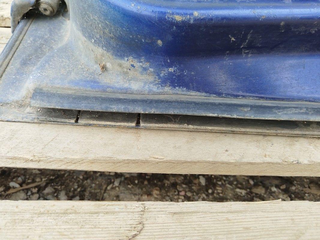 Дверь задняя правая YX8RE0 Fiat Palio undefined