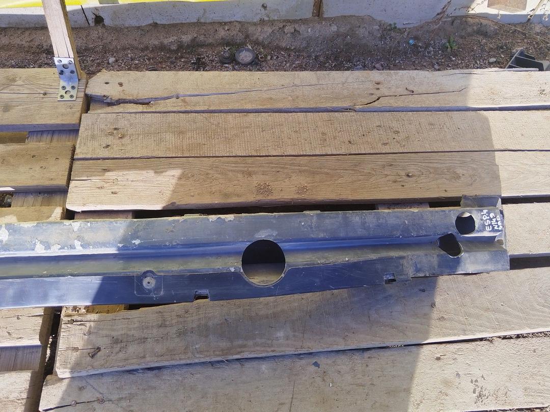 Усилитель бампера заднего 12IEH6 Renault Espace купить с доставкой