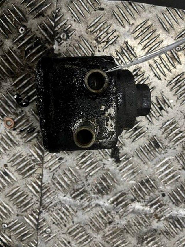 Теплообменник масляного фильтра YU780J Ford Galaxy купить с доставкой