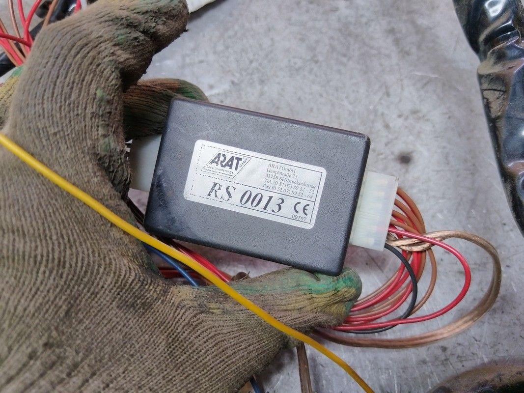 Проводка салона AQ2K7U Toyota Avensis Verso undefined