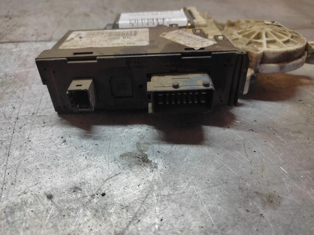 Моторчик стеклоподъемника передний левый Y7J3TR Fiat Ulysse купить