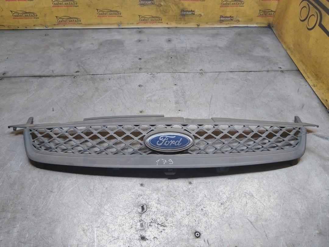 Решетка радиатора 45PHK2 Ford Fiesta