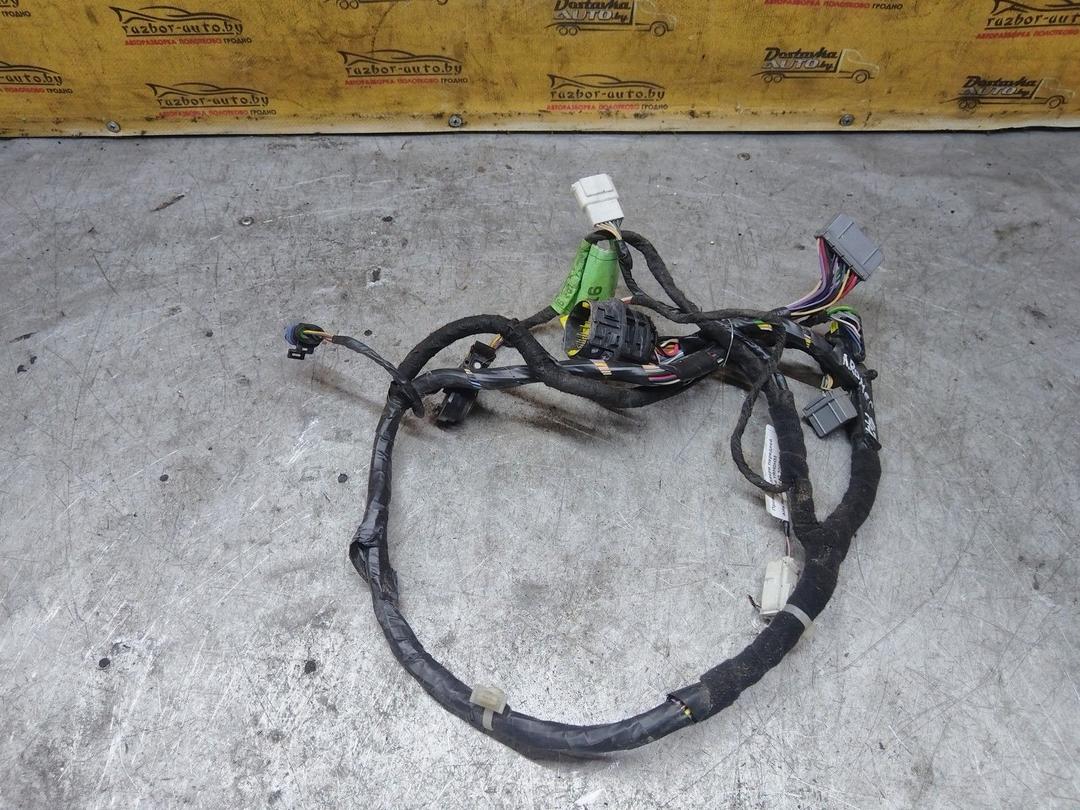 Проводка двери передней левой YRH0HM Alfa Romeo 147 undefined