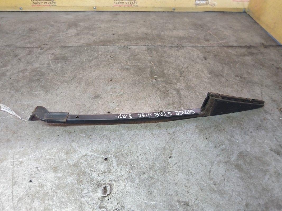 Направляющая стекла 1VQCSL Mitsubishi Space Star - Фото 1