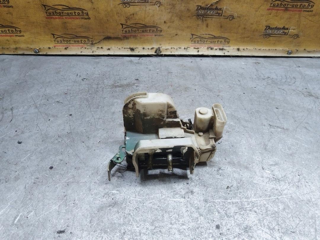 Замок двери передней правой UHCE1U Fiat Punto купить в магазине запчастей бу