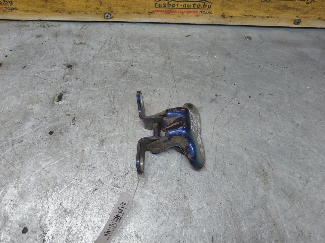 Петля двери задней левой L84TPA Toyota Avensis купить в магазине запчастей бу