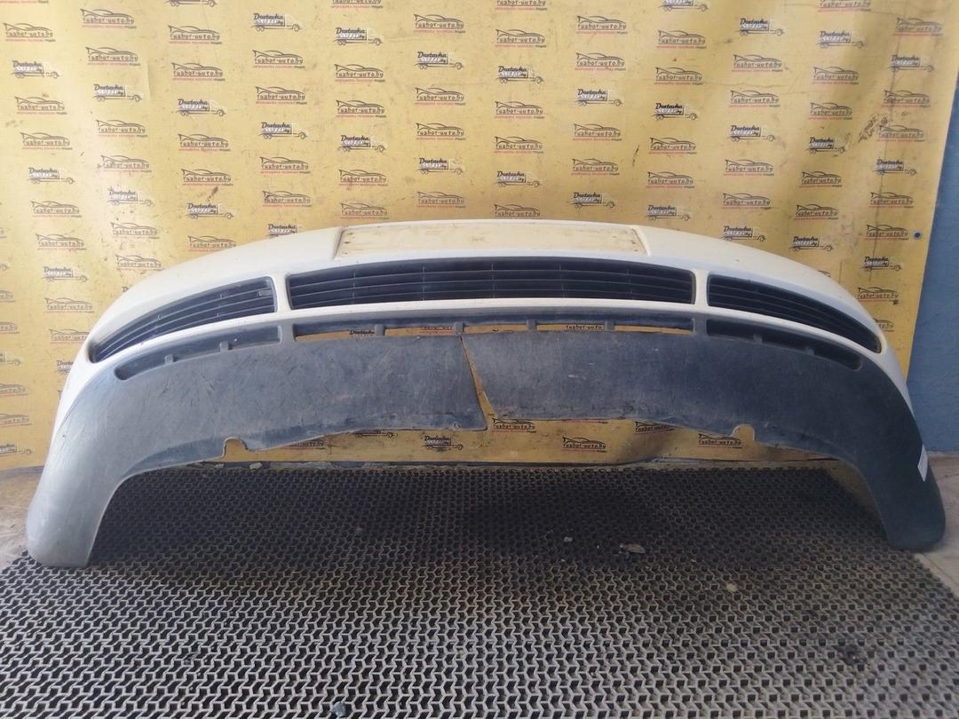 Бампер передний 4DHSMW Audi A4 купить с доставкой