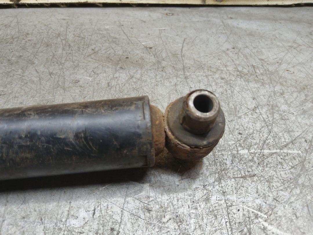 Амортизатор задний левый ND6CD0 Ford Focus - Фото 4