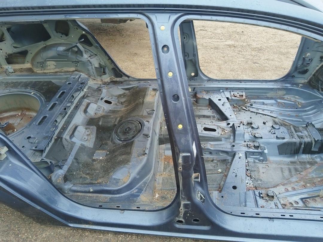 Стойка кузовная центральная правая MOJ2ZG Opel Astra купить