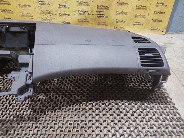 Панель передняя салона (торпедо) U4U65X Mitsubishi Grandis купить на авторазборке