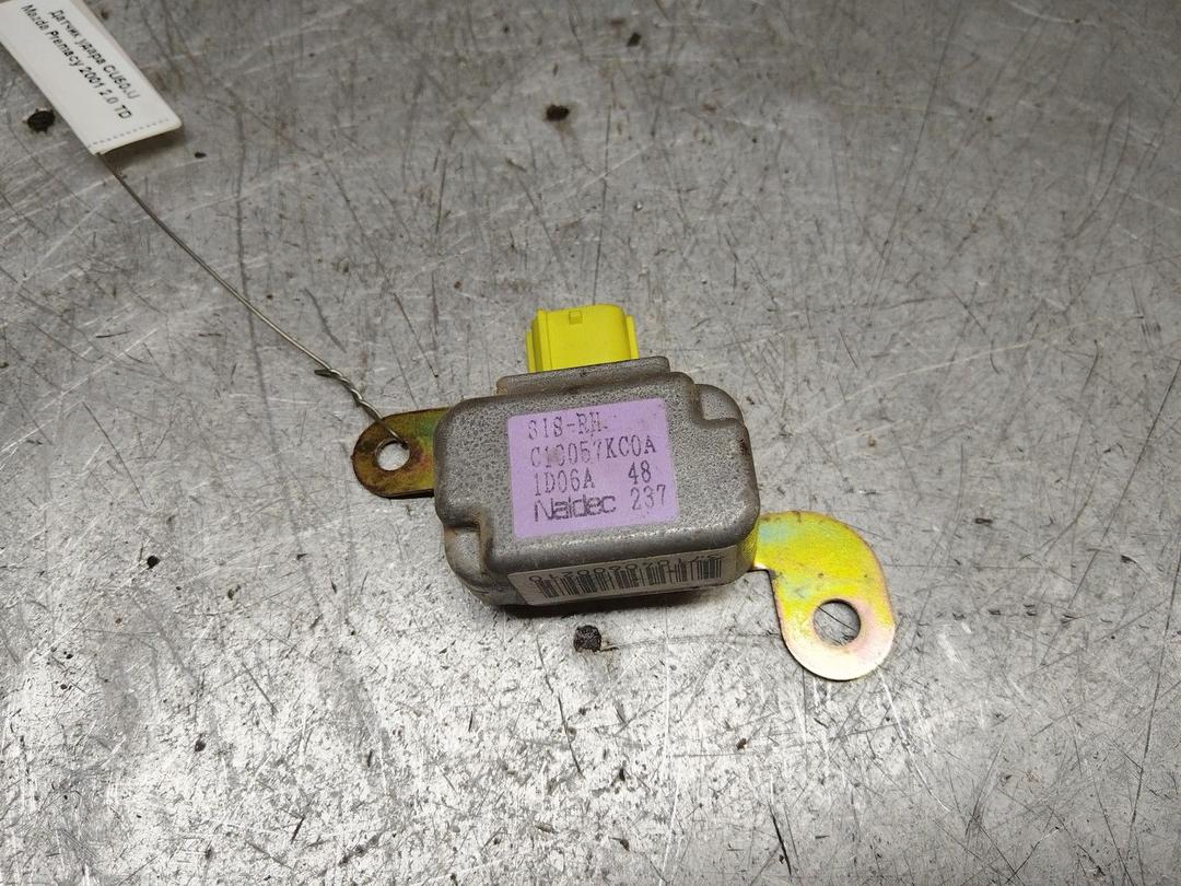 Датчик удара CU50JJ Mazda Premacy - Фото 1