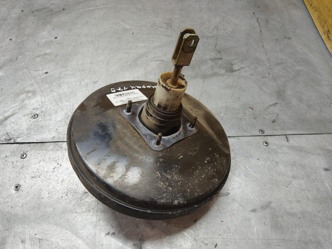 Вакуумный усилитель тормозов 0T3OXH Volkswagen Sharan купить в магазине запчастей бу