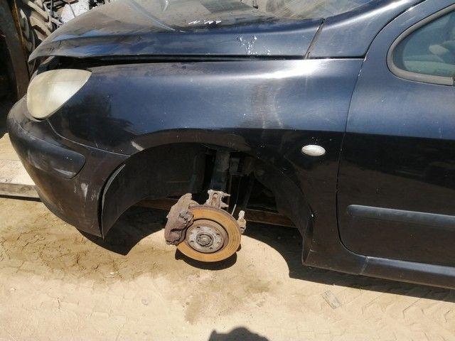 Крыло переднее левое V4H1AS Peugeot 307 купить