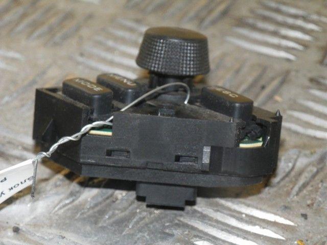 Блок управления магнитолой ZWK9MR Peugeot 607 купить в магазине запчастей бу