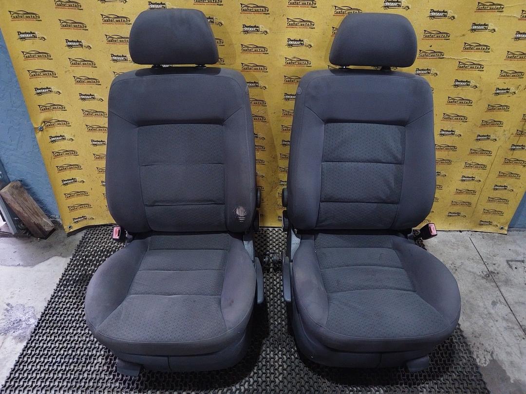 Салон (комплект сидений) ZHRS6C Volkswagen Passat купить в магазине запчастей бу
