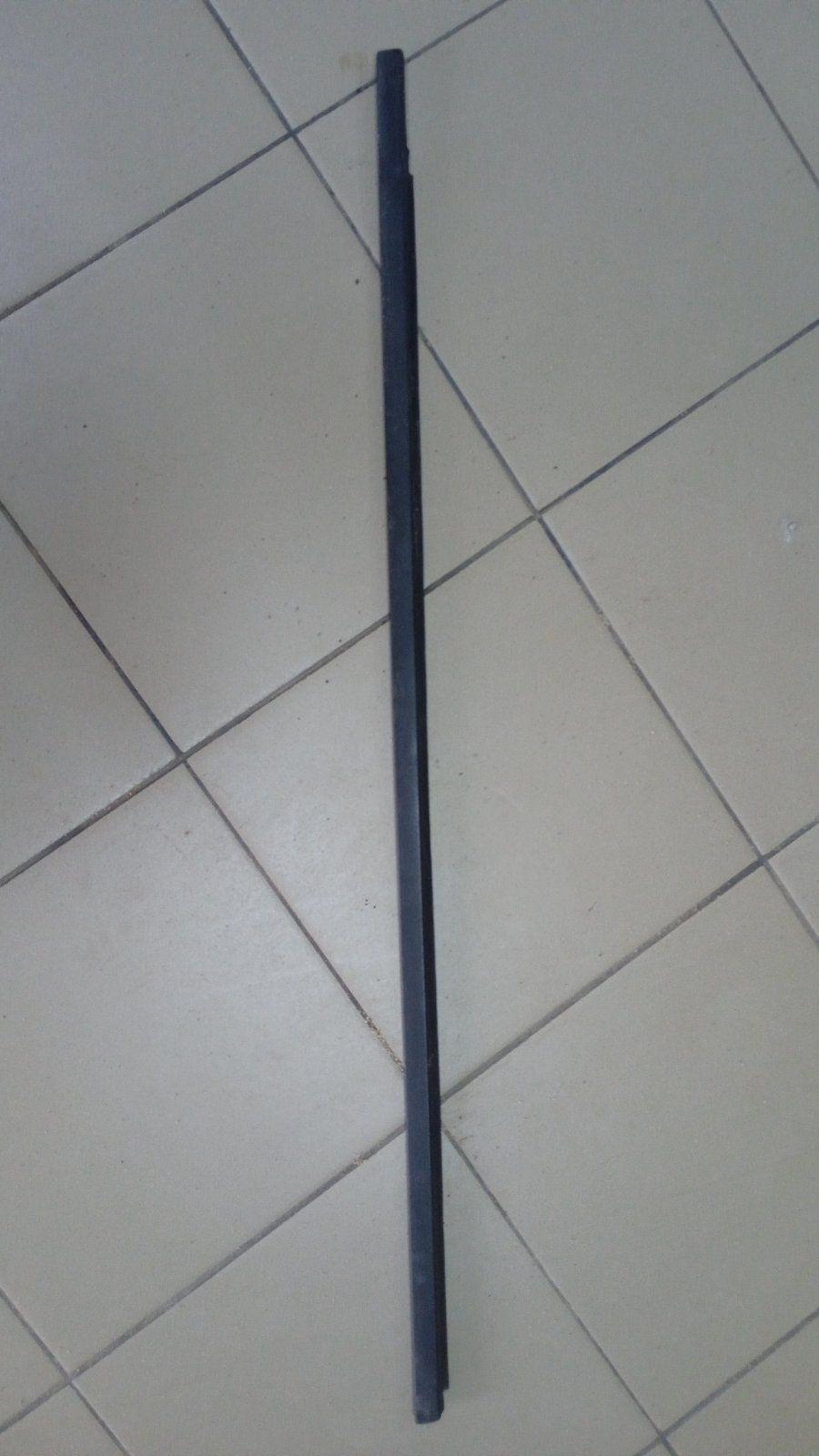 Молдинг стекла двери передней правой наружный XRARRZ Seat Alhambra