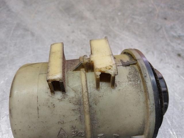 Бачок гидроусилителя YQCFU8 Renault Laguna купить с доставкой