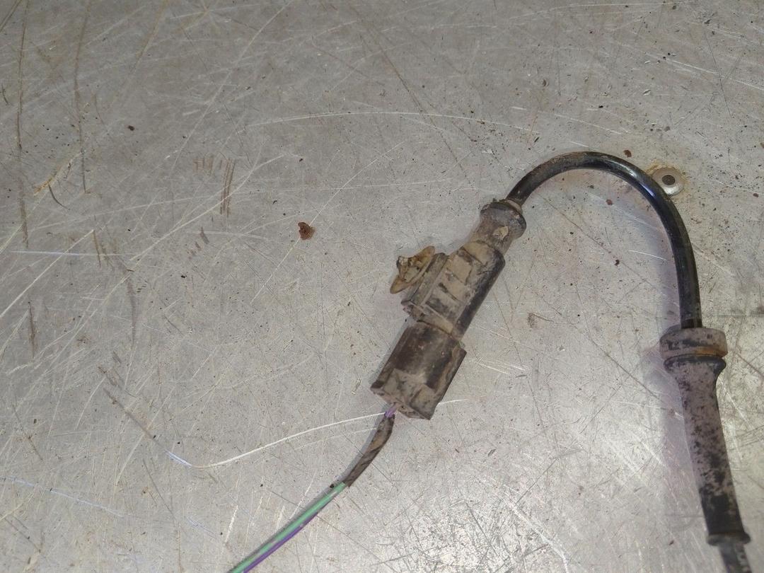 Датчик ABS задний 0IE0O5 Nissan Primera купить