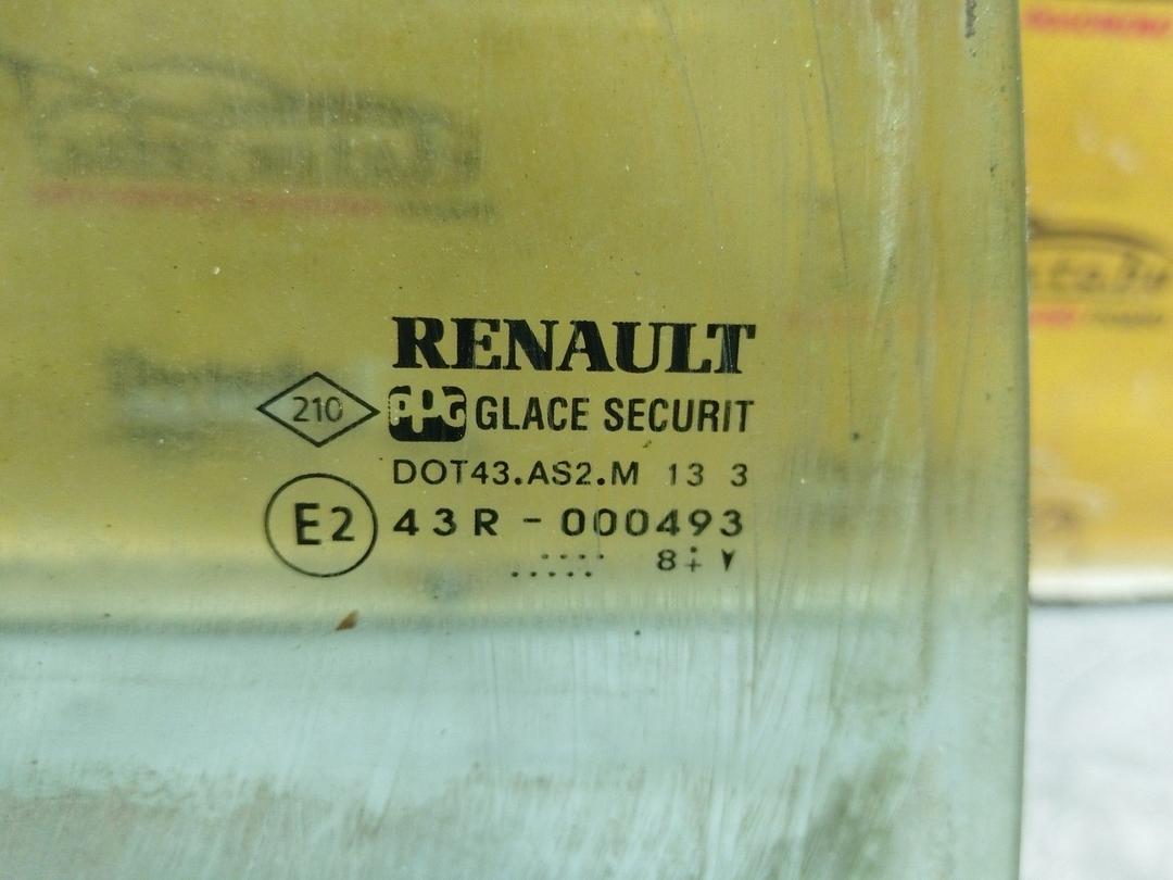 Стекло двери задней правой 0M9MN6 Renault Laguna купить