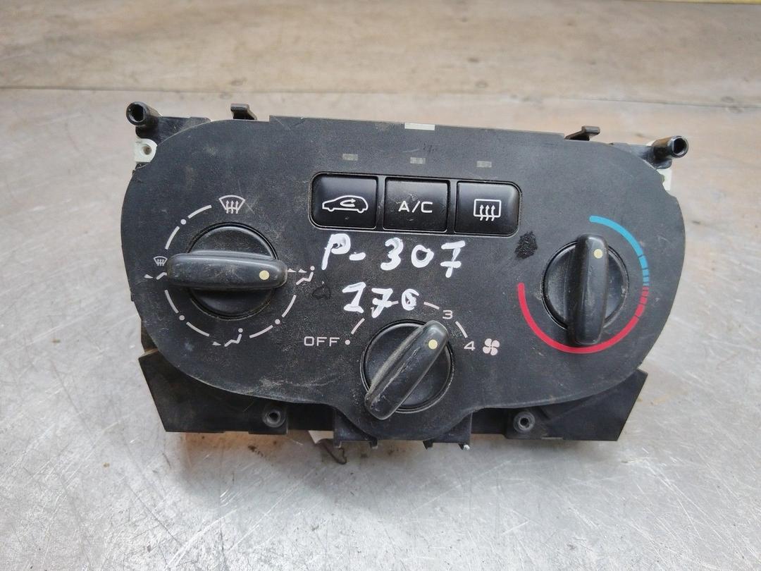 Блок управления печки/климат-контроля UJJORM Peugeot 307