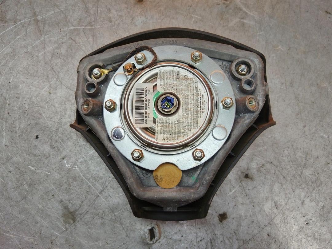 Подушка безопасности водителя QNW0I2 Audi A4 - Фото 2