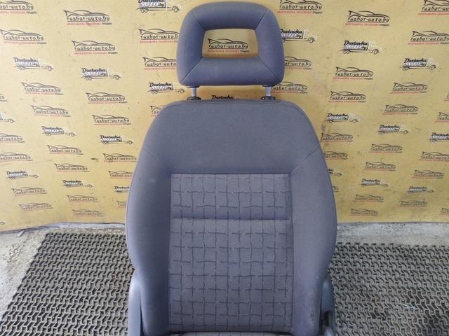 Сиденье заднее 0NT6C1 Seat Alhambra купить с доставкой