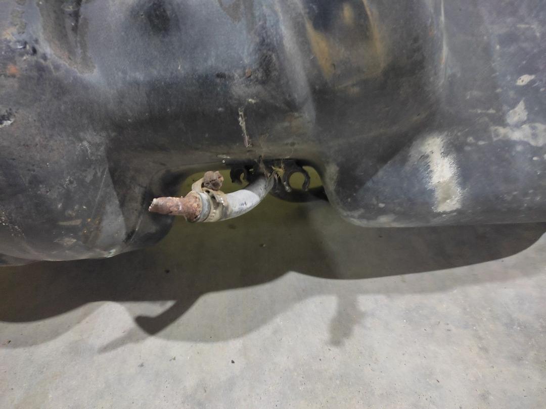 Бак топливный QH6IL6 BMW 3 E36 купить