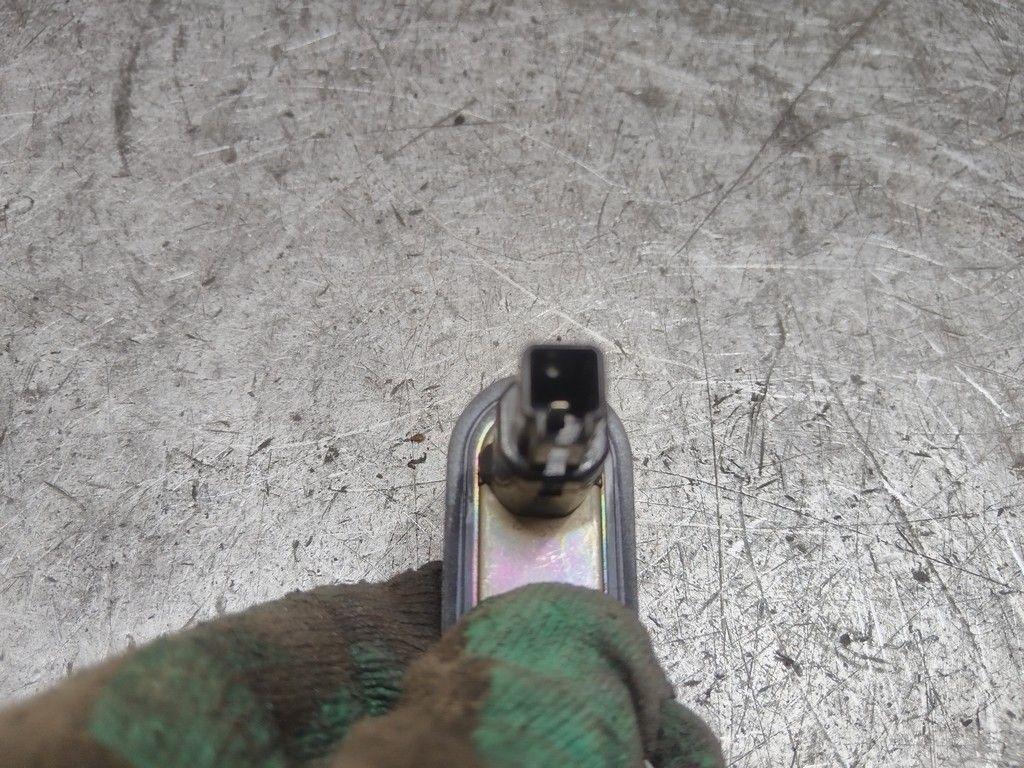 Выключатель концевой (концевик) L2MY74 Toyota Avensis - Фото 4