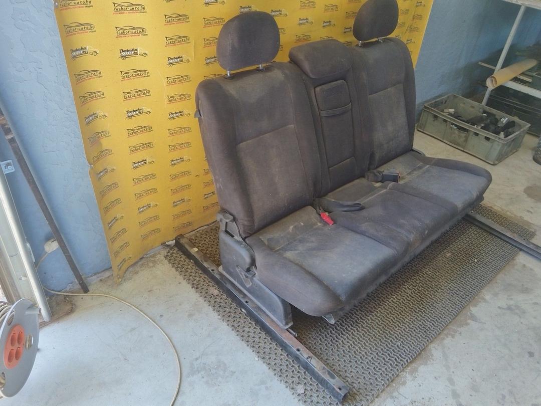 Сиденье заднее Z6E12C Opel Zafira - Фото 2