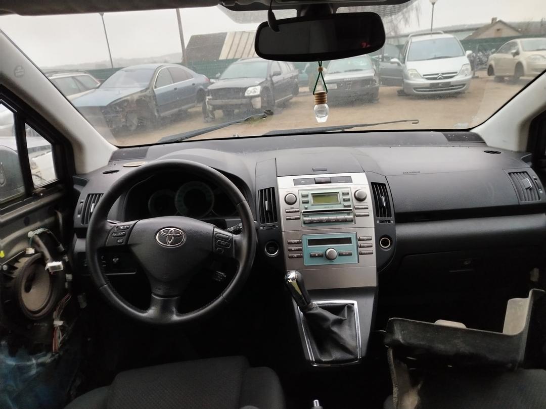 Консоль салона (кулисная часть) JWG4D0 Toyota Corolla Verso - Фото 1