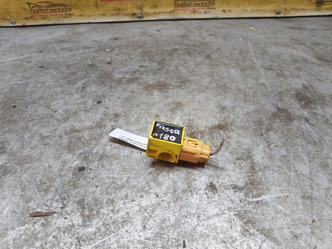 Датчик удара 56E88U Ford Fiesta купить с доставкой