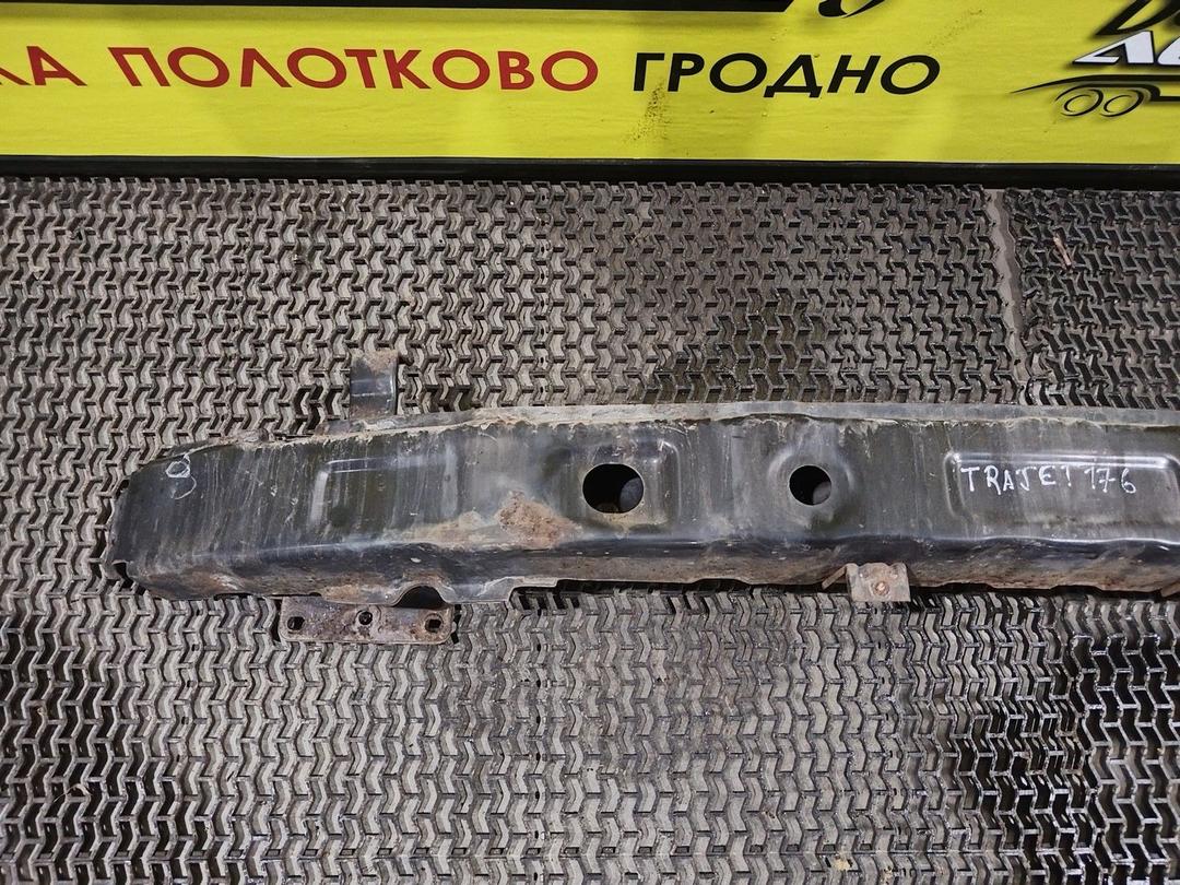 Усилитель бампера переднего ZGQD0J Hyundai Trajet купить