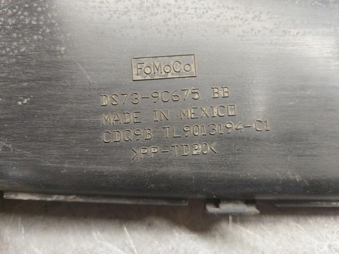 Воздухозаборник 8CUAW8 Ford Fusion купить на авторазборке