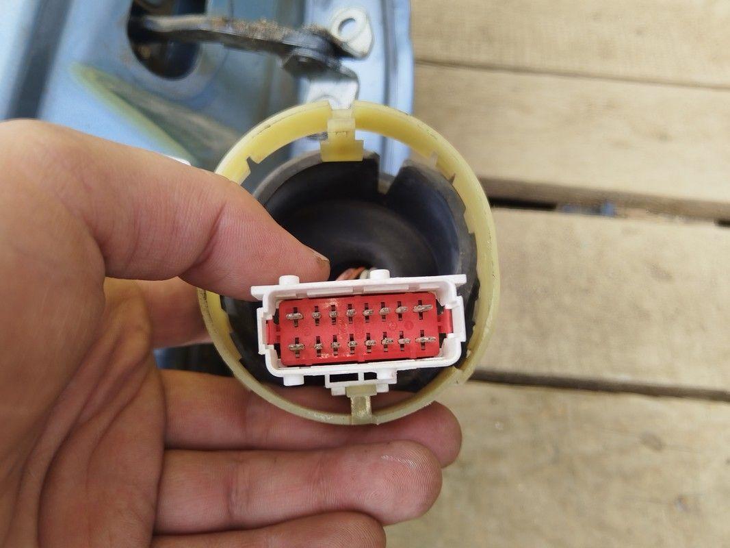 Проводка двери передней левой CO80OQ Peugeot 406 купить с доставкой