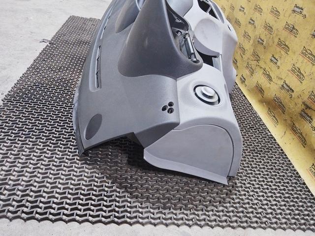 Панель передняя салона (торпедо) UGB4VI Citroen C3 undefined