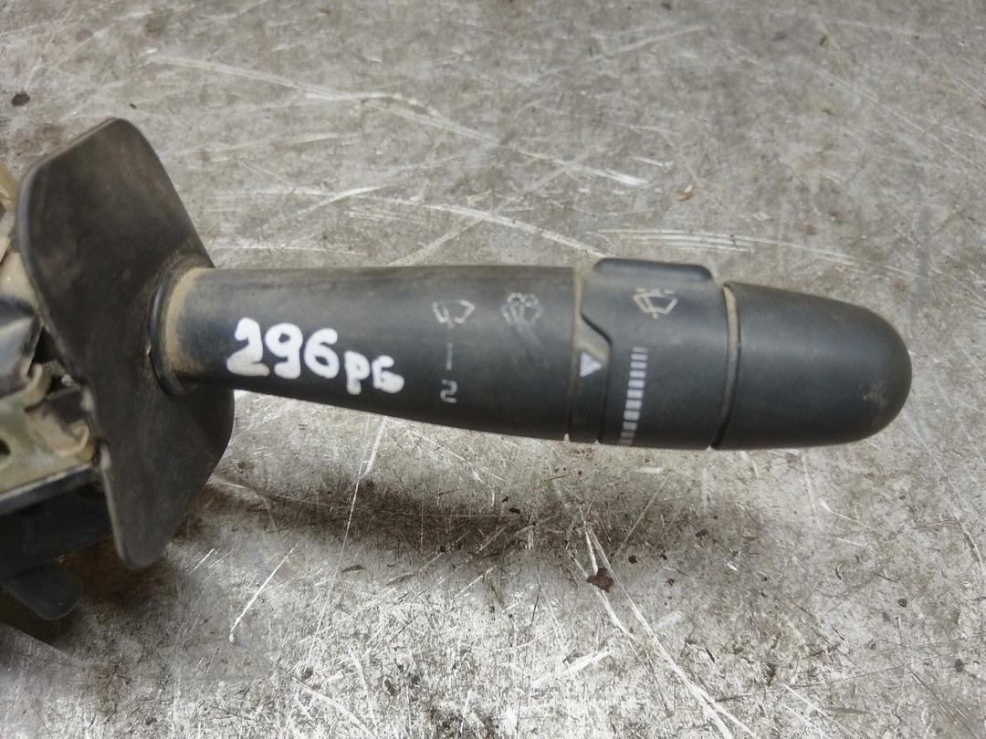 Переключатель подрулевой (стрекоза) 8916VF Renault Megane купить с доставкой. Огромный выбор запчастей и марок авто. У нас есть практически все.