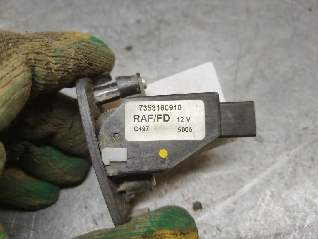 Кнопка корректора фар I69ZZH Citroen Jumper купить с доставкой