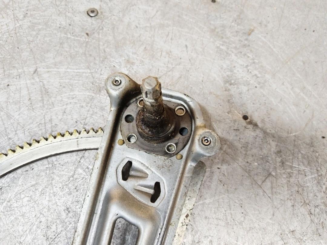 Стеклоподъемник задний правый AZTHAR Opel Zafira купить