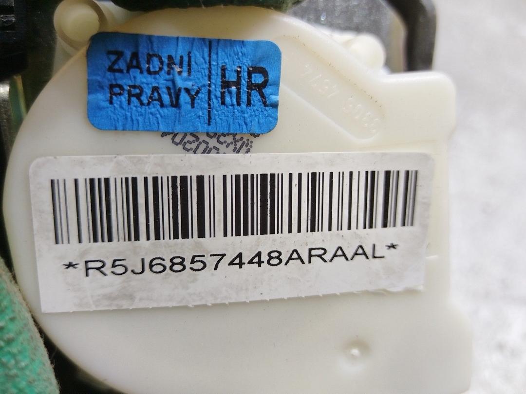 Ремень безопасности задний правый HVUTF4 Skoda Fabia купить с доставкой