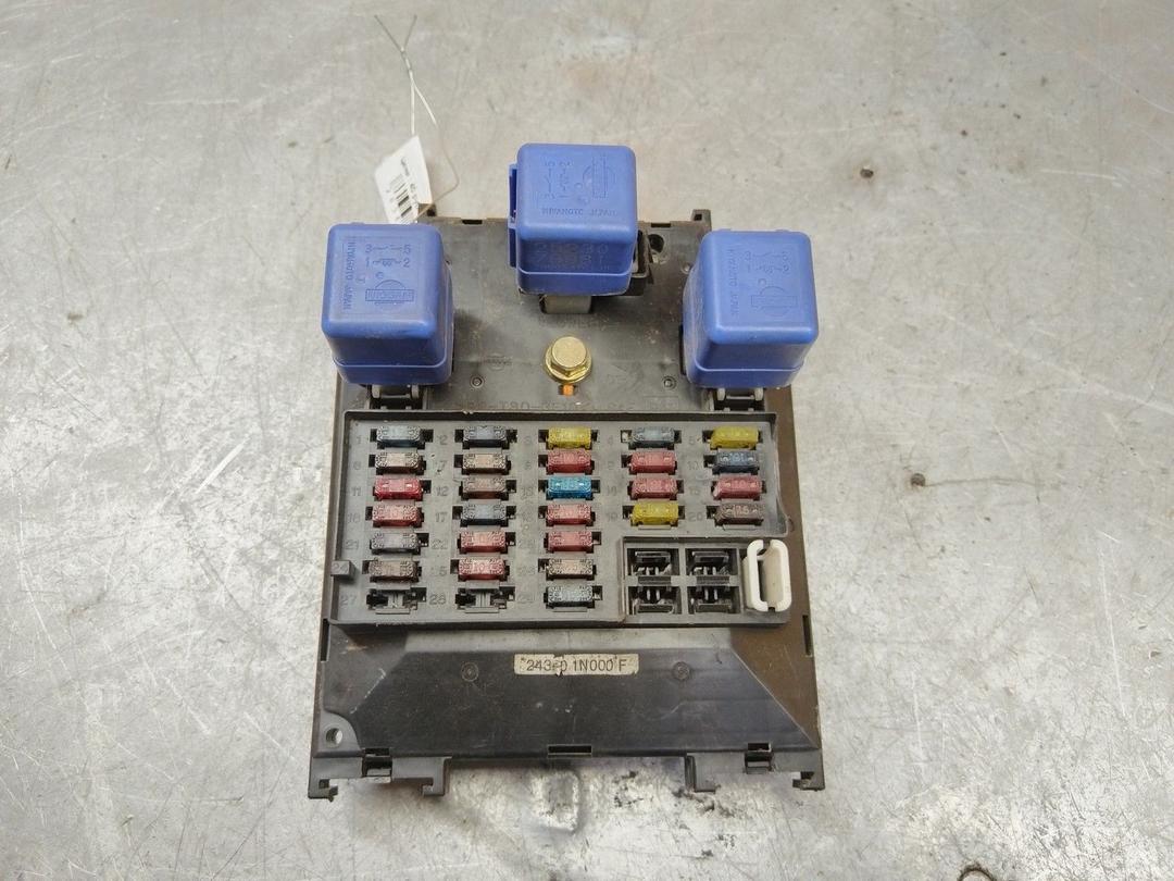 Блок предохранителей 3AKCGT Nissan Almera