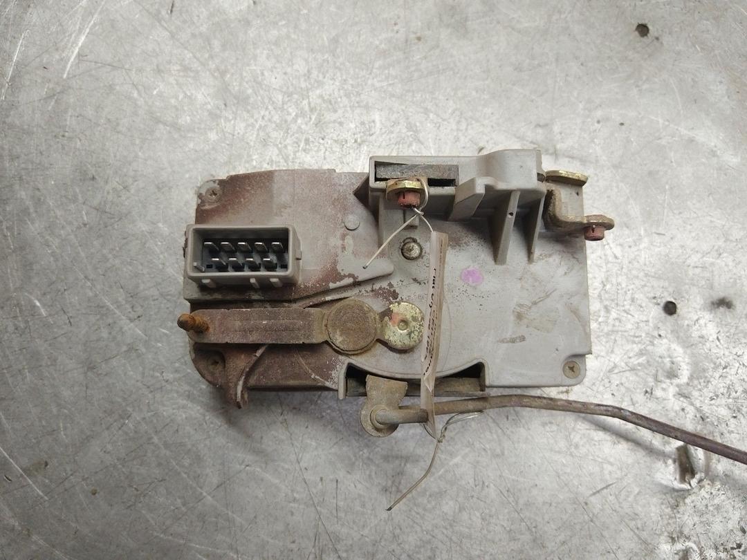 Замок двери передней правой CF1LRZ Fiat Ulysse купить с доставкой