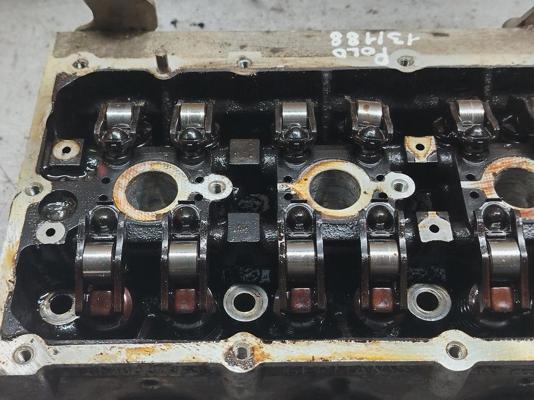Головка блока цилиндров 2SAM4Q Volkswagen Polo - Фото 2