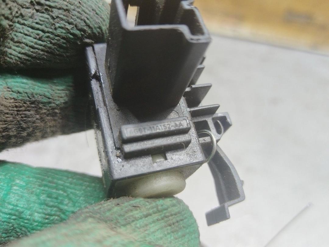 Датчик положения педали сцепления N2SEPF Ford Mondeo купить на авторазборке